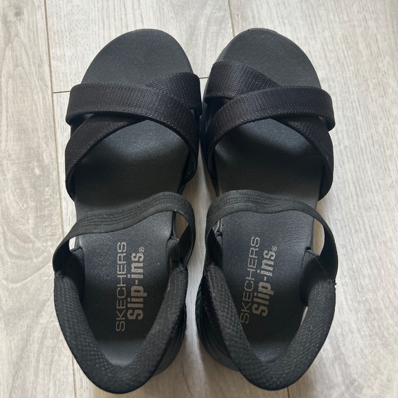 SKECHERS Hands Free Slip Ins women’s black sandals - ultra flex 3.0 size 7 - Picture 1 of 5